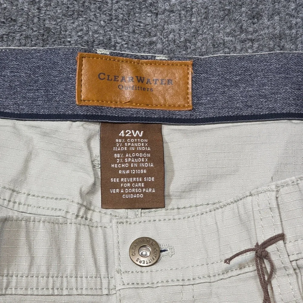 NWT Clearwater‎ Outfitters Mens 42W Ripstop Chino Shorts Khaki Gorpcore Fishing
